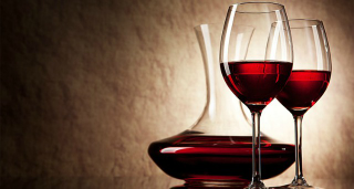 Illustration for article titled Merlot Vs. Cabernet Sauvignon - What Is The Difference?